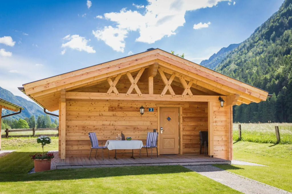 Tirol. Camp Leutasch
