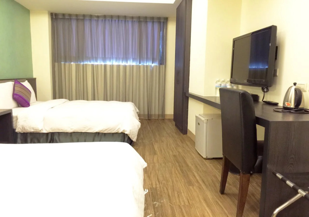 Jinbao Hotel