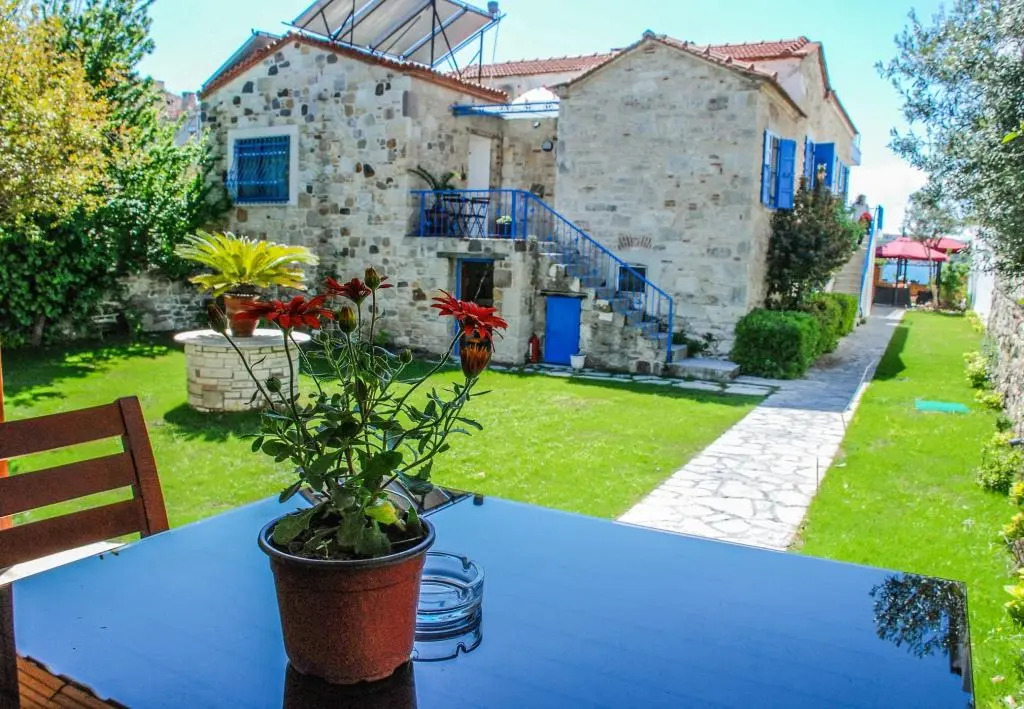 Foca Antik Otel
