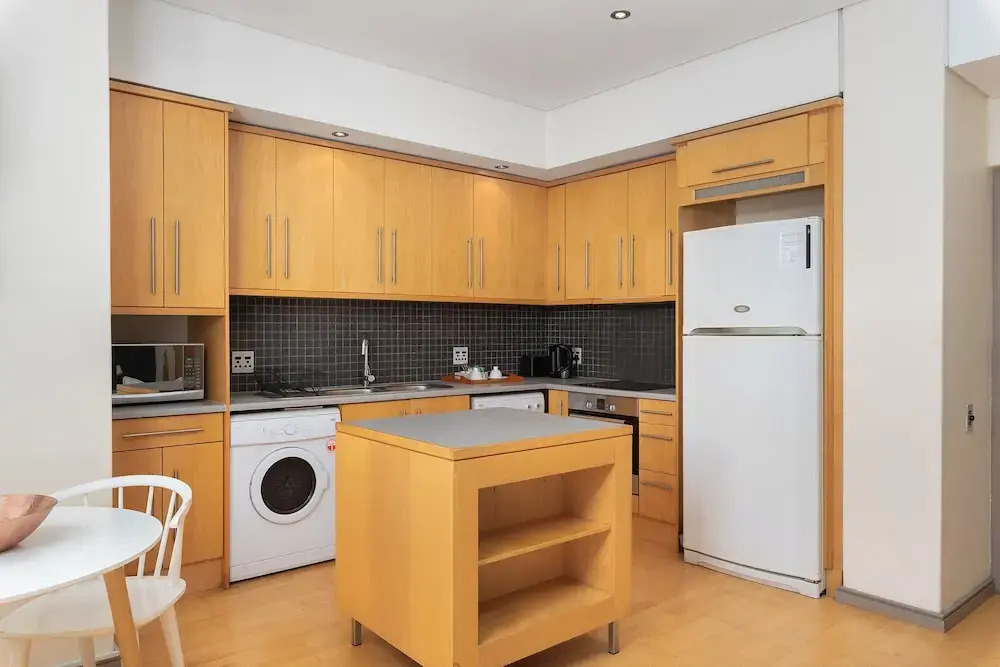 Cartwrights Corner Executive Apartment