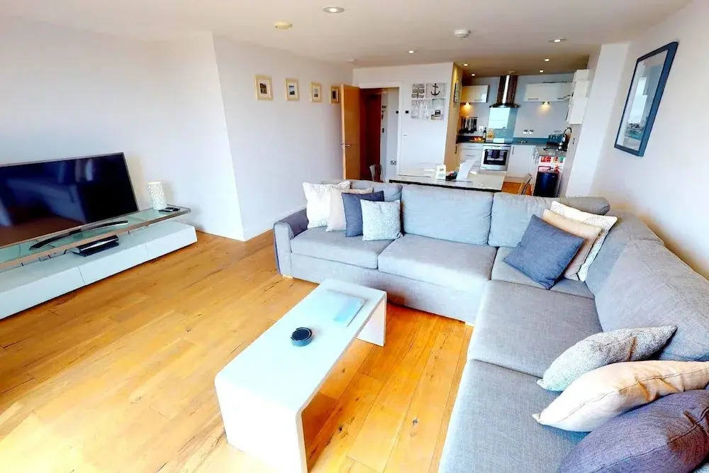 SAUNTON POINT BREAK 2 Bedrooms