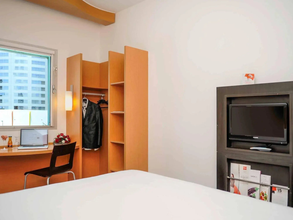 Ibis Tanger City Center
