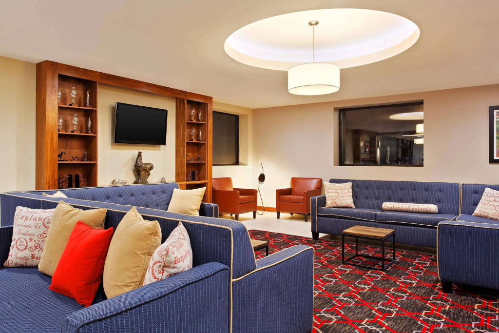 Four Points by Sheraton College Station