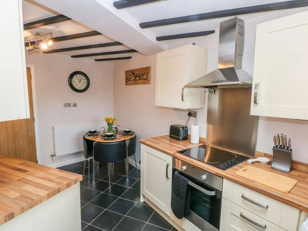 Cross House Cottage