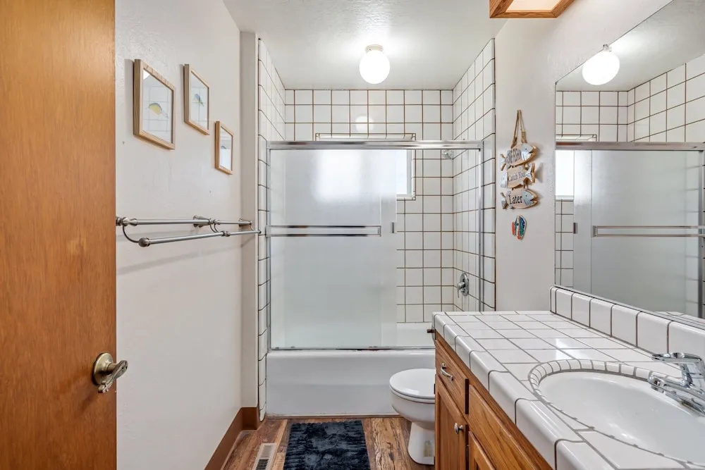 Kathy'S Korner - Pet Friendy With Large Deck! 3 Bedroom Home