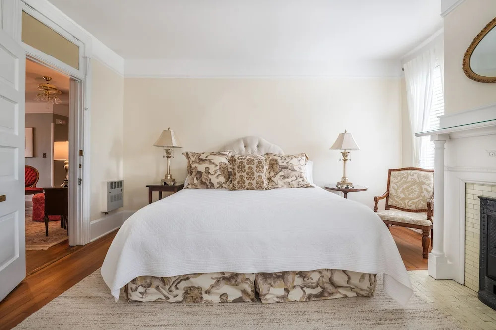 Chestnut Street Inn B&B