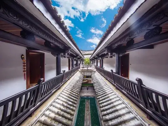 Yunyi Hot Spring Zangpin Inn