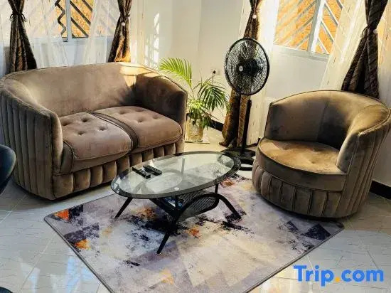 Stunning 2 Bedroom Apartment in Diani, Kenya - Perfect Beach Getaway