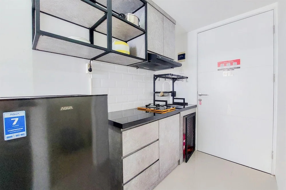 Luxury Studio At 19Th Floor Apartment Urbantown Serpong