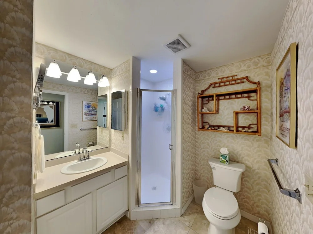 South Harbour #2F by Southern Vacation Rentals