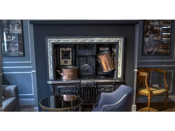 Morton Hotel