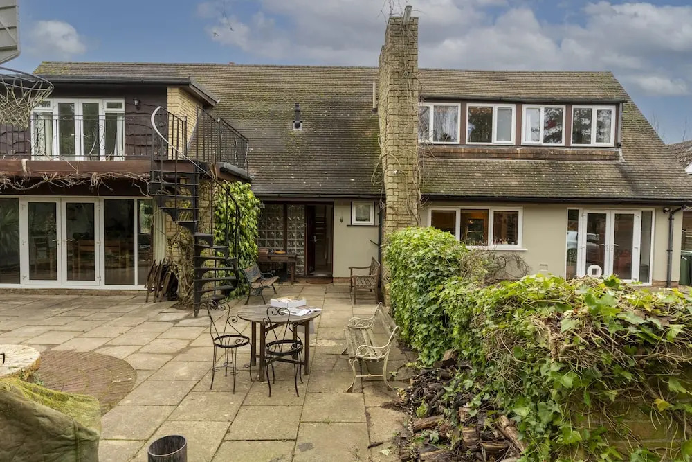 Sandford Meadow Guest House