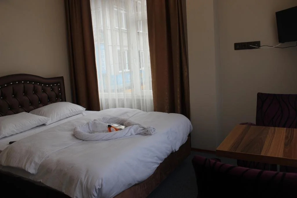 Ikon Otel