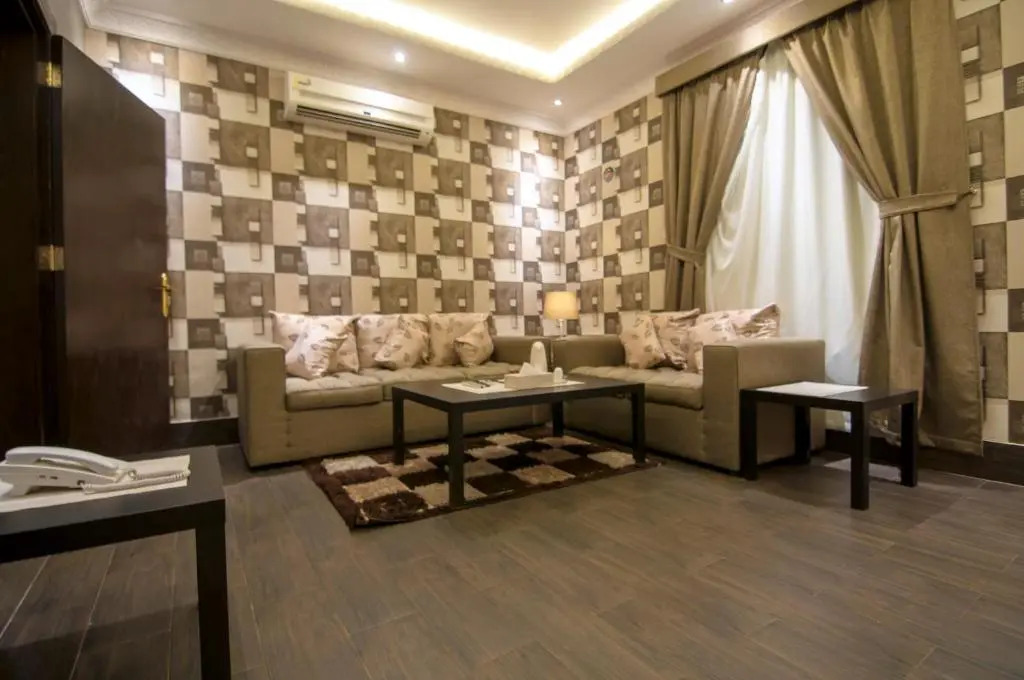 Evan Serviced Apartments in Al Muruj District