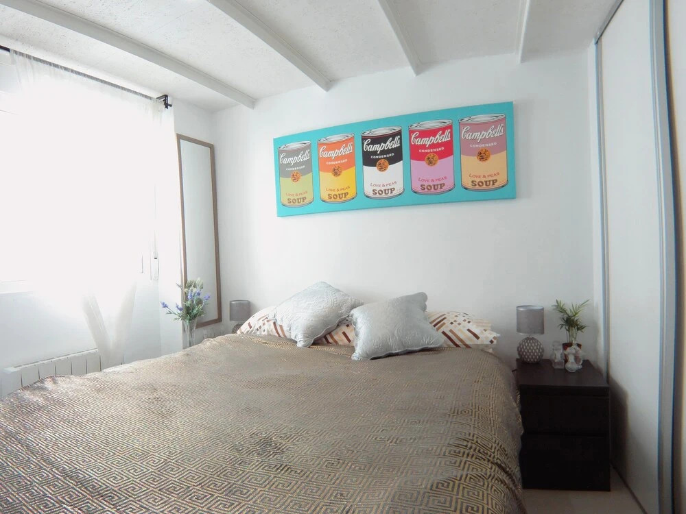 Apartamento de 2 Habitaciones con A/C en Puerta del Angel AZ3A