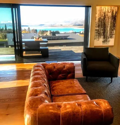 The View Lake Tekapo