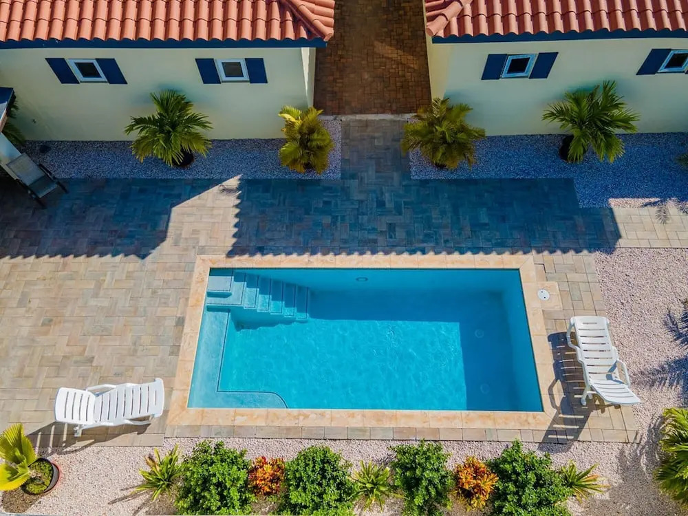 Great Cozy Comfortable Central 2BR 2BA w Pool