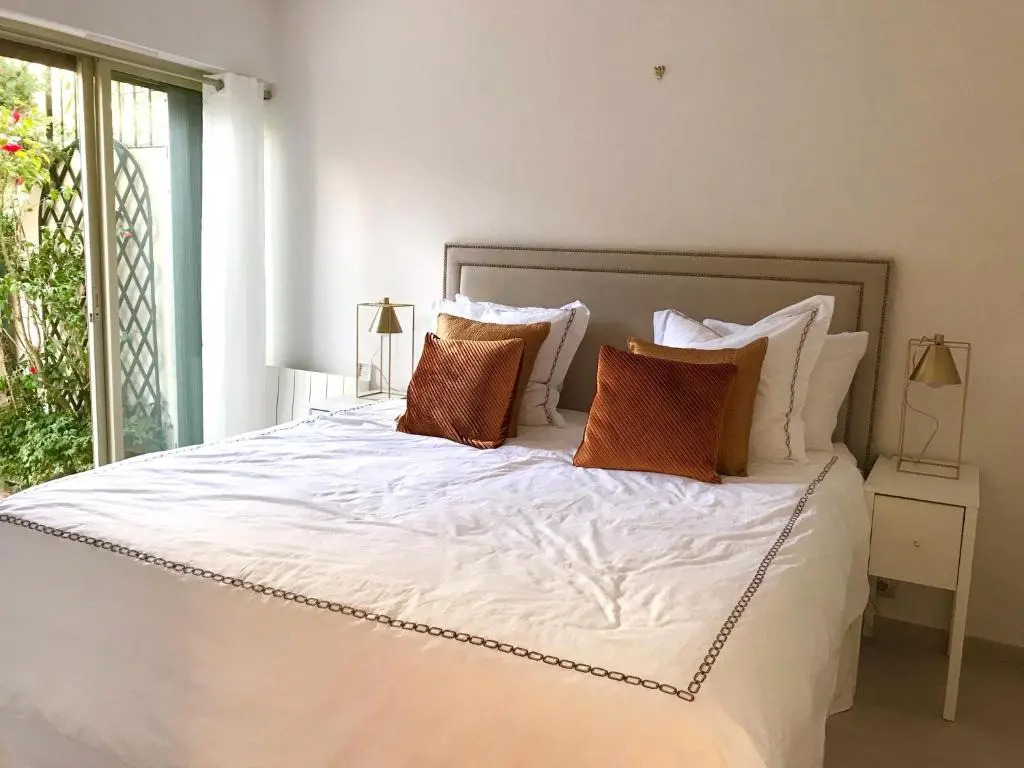19 Rue du Parc Alexandre III