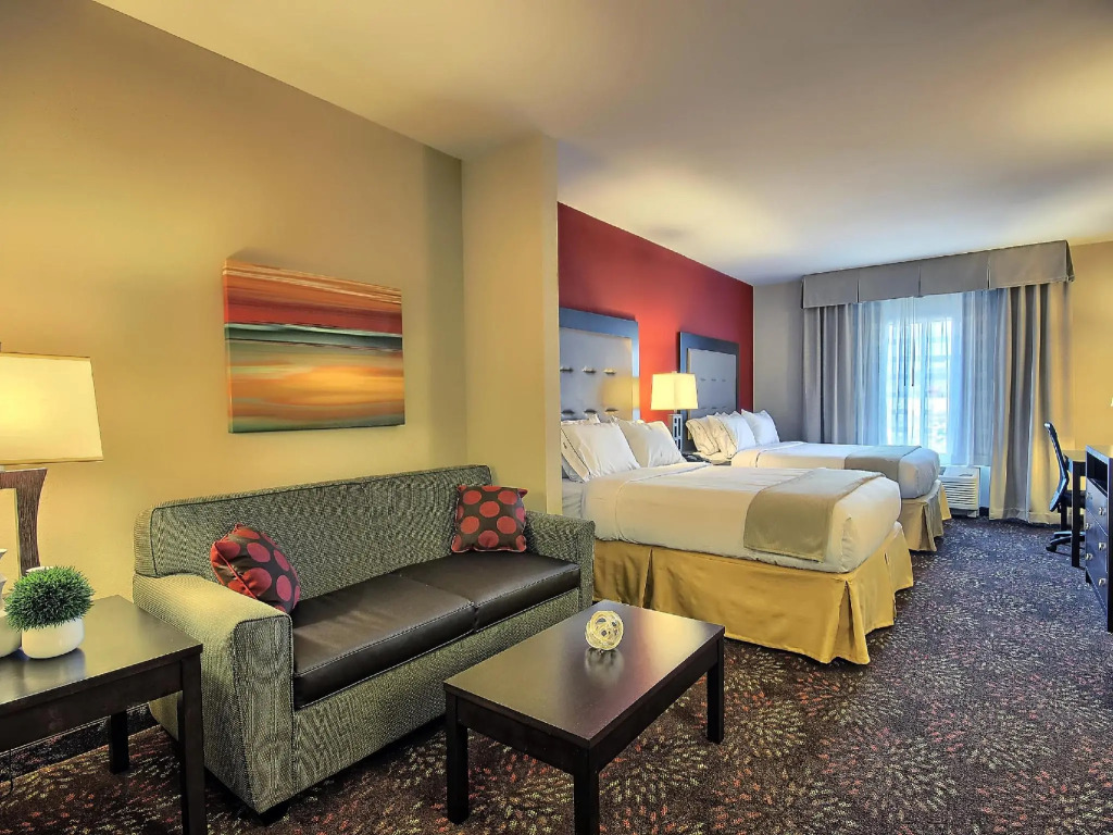 Holiday Inn Express & Suites New Martinsville by IHG
