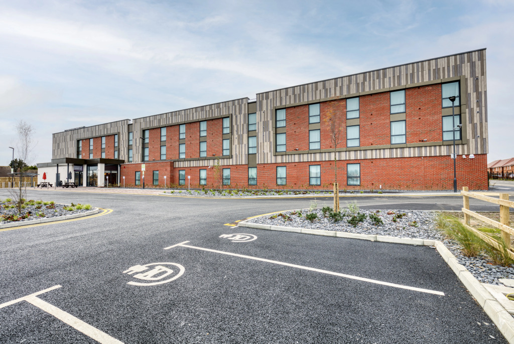 Отель Premier Inn Faversham