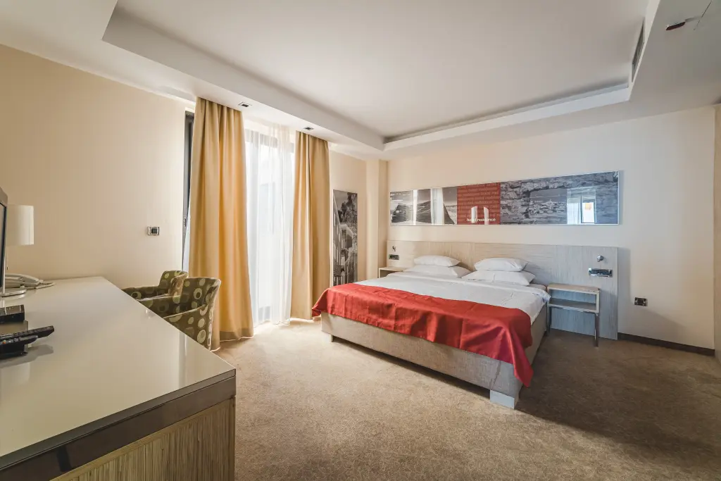 Hotel & Apartments HEC Residence