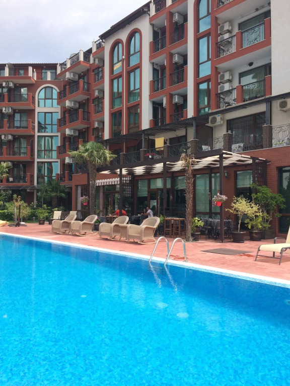 Chateau del Marina Apart Complex