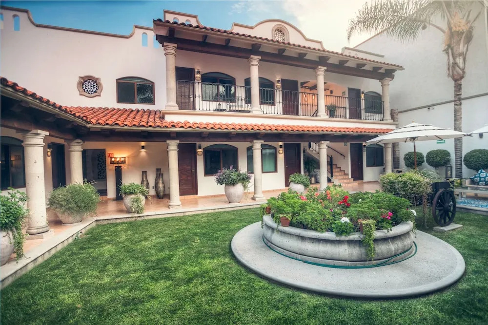 Hotel María