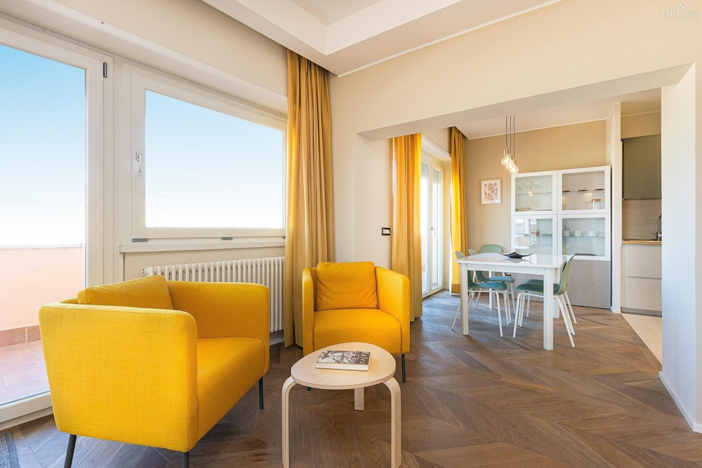 Rental in Rome Aurelia Sunset Penthouse