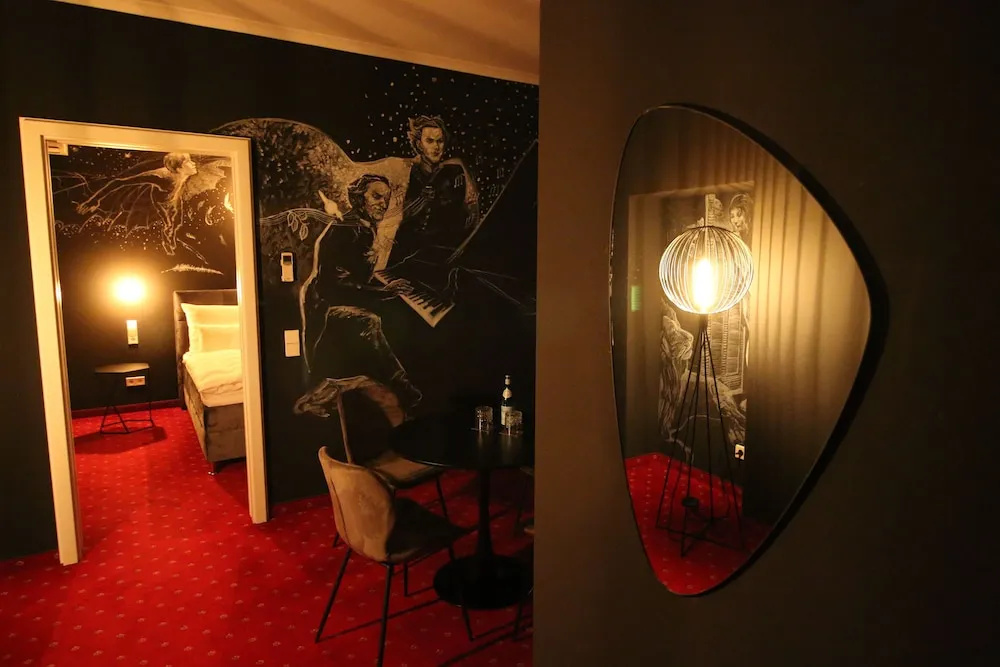 Wdrei Hotel