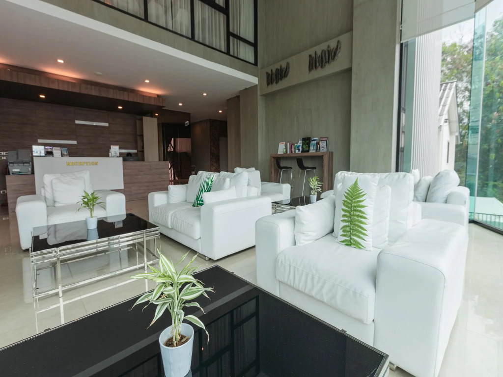 B2 Bangna Premier Hotel