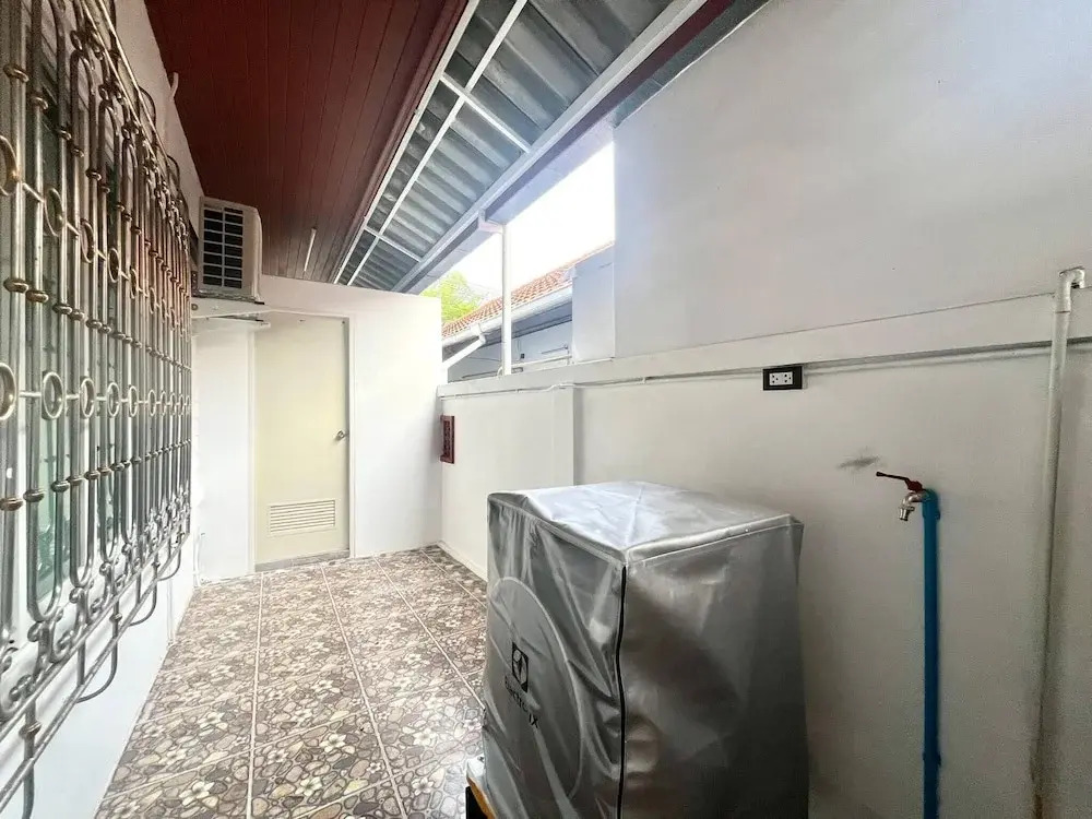 Valley 40 - 2 bdr Private Villa Near Phuket Town