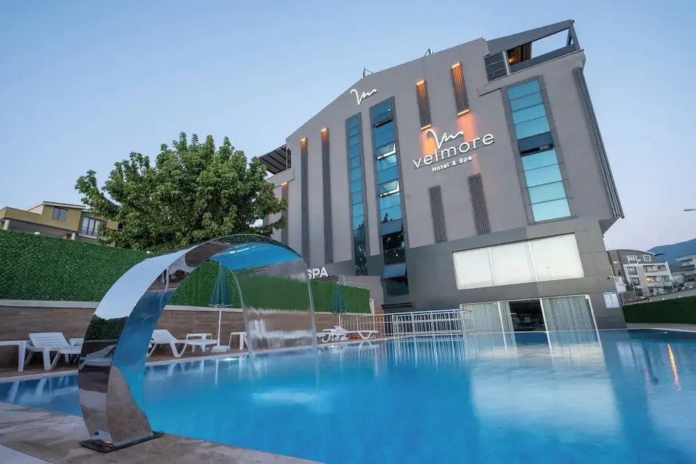 Velmore Hotel & Spa