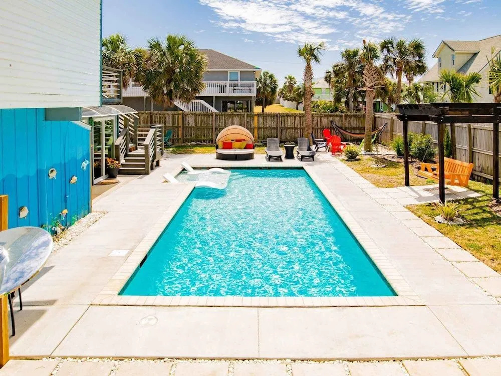 Cozy Beach Bungalow