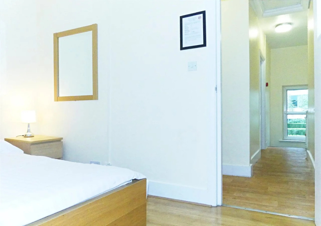 LCS London Bridge Apartments