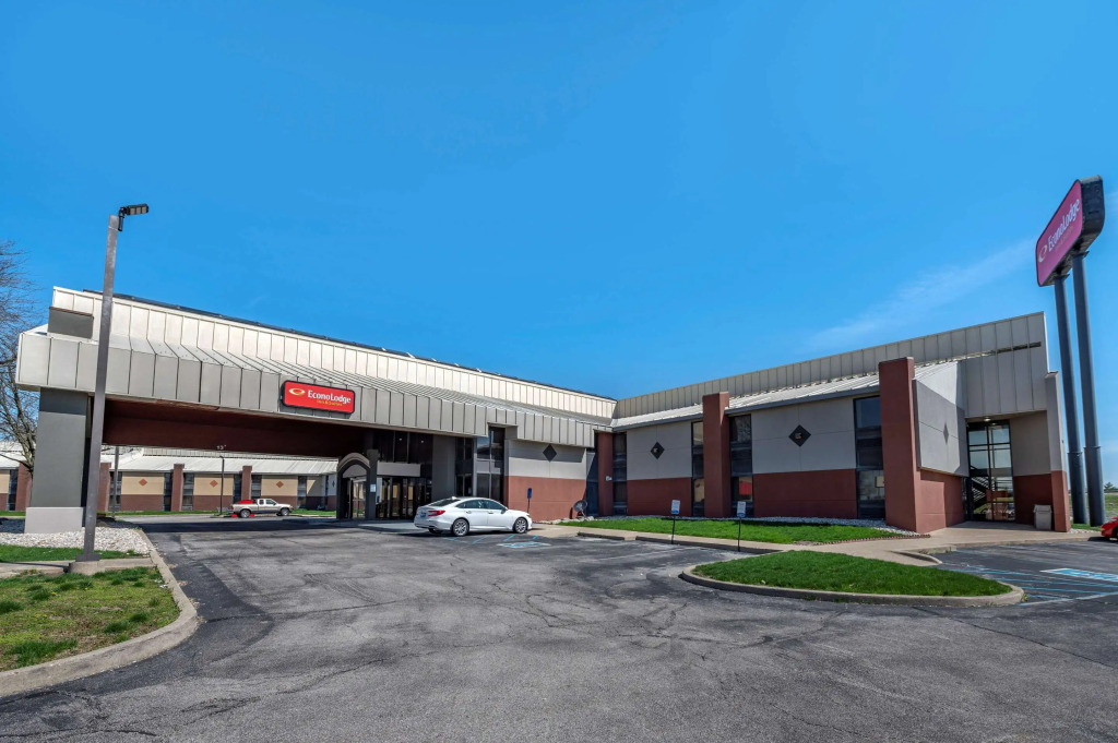 Econo Lodge Lafayette near University