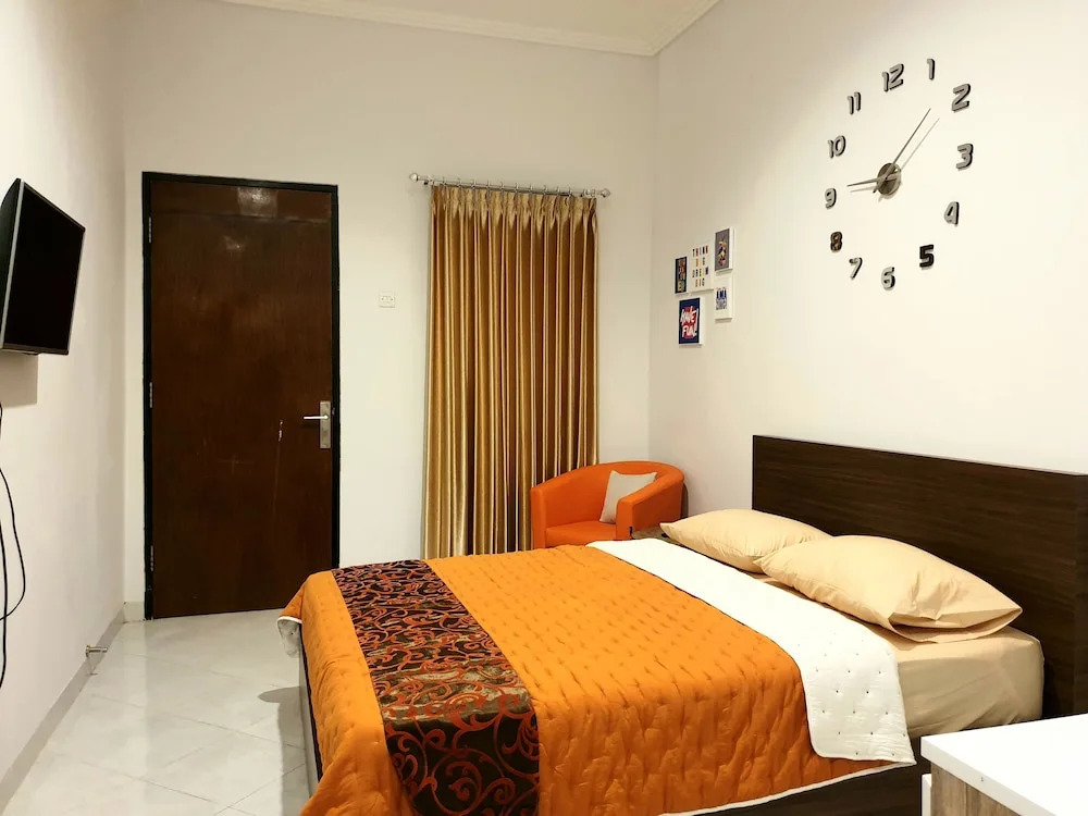 Comfy Room in Piliau Residence