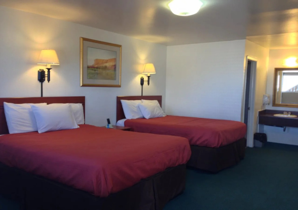Canyonlands Motor Inn