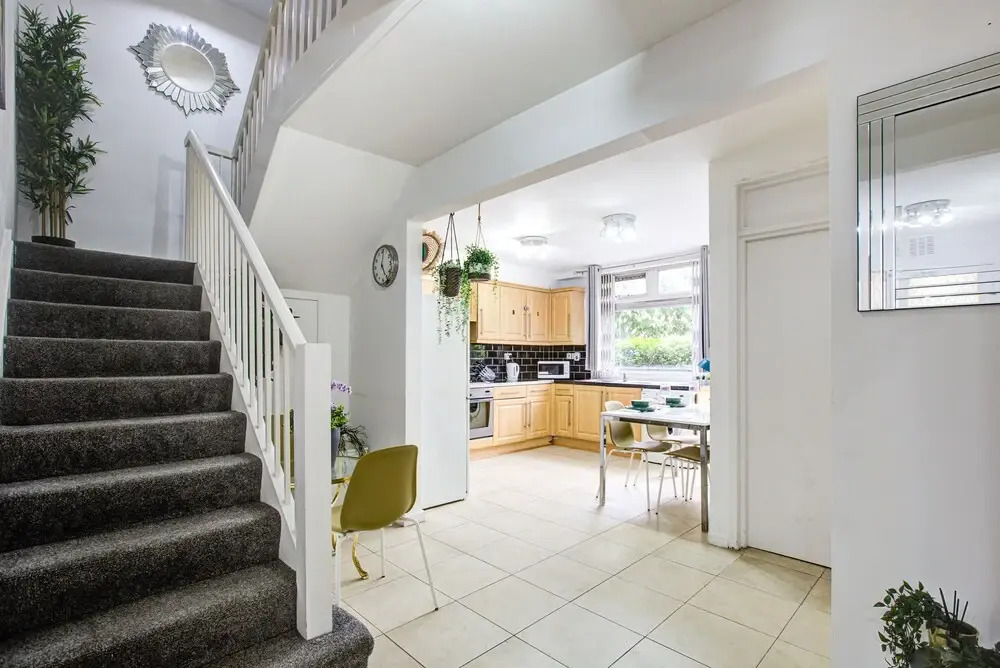 Gorgeous 4 Bedroom House in Central London