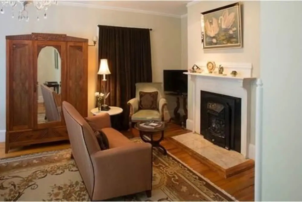 Black Walnut B&B Inn