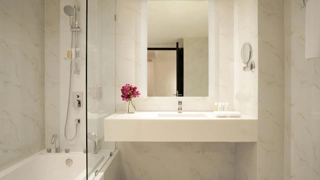 Hotel Muse Bangkok, Autograph Collection