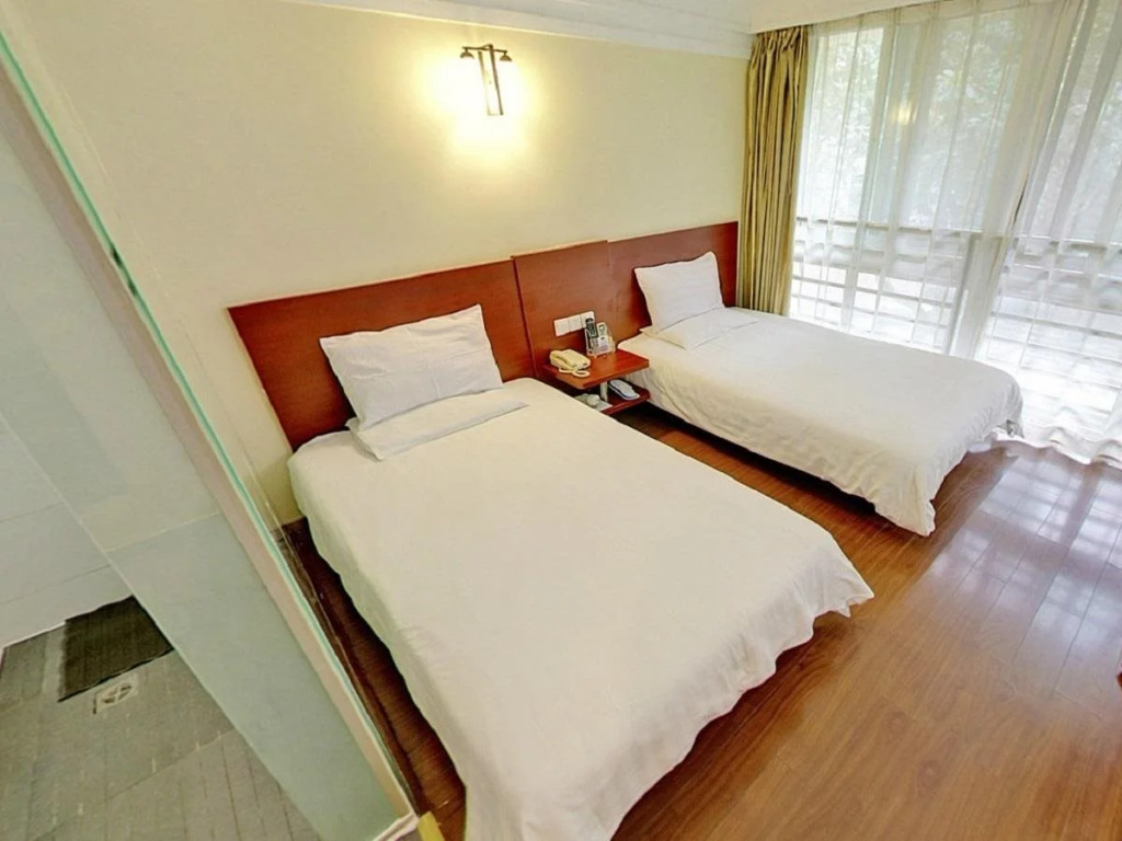 Hanting Express Jiaoda Shanghai