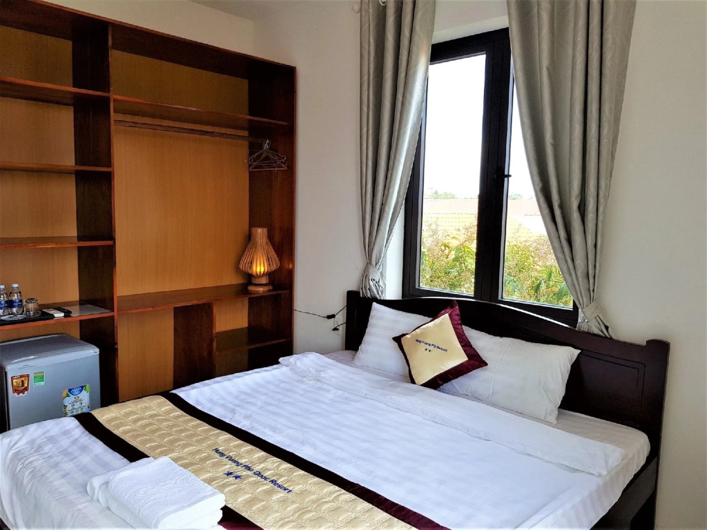 Hung Vuong Resort
