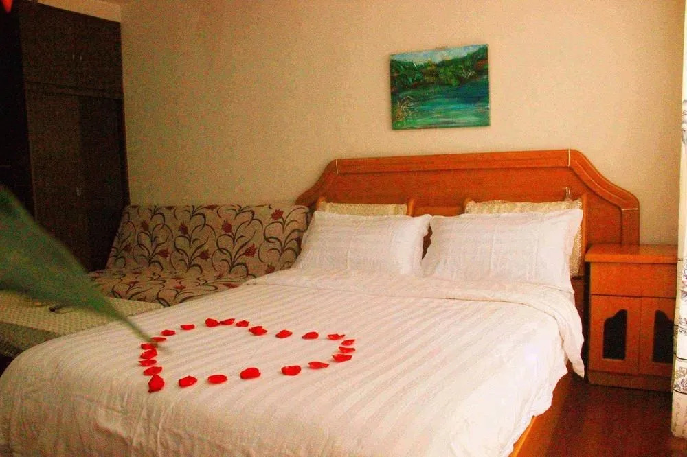 Yangguang Xingzuo Apartment Hotel