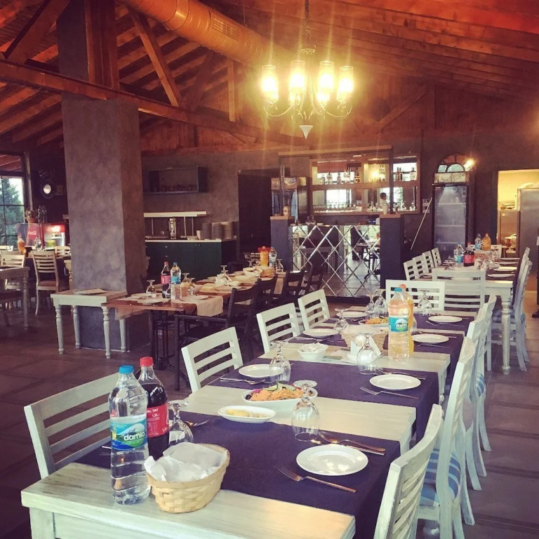 Akamoy Boztepe Hotel & restaurant