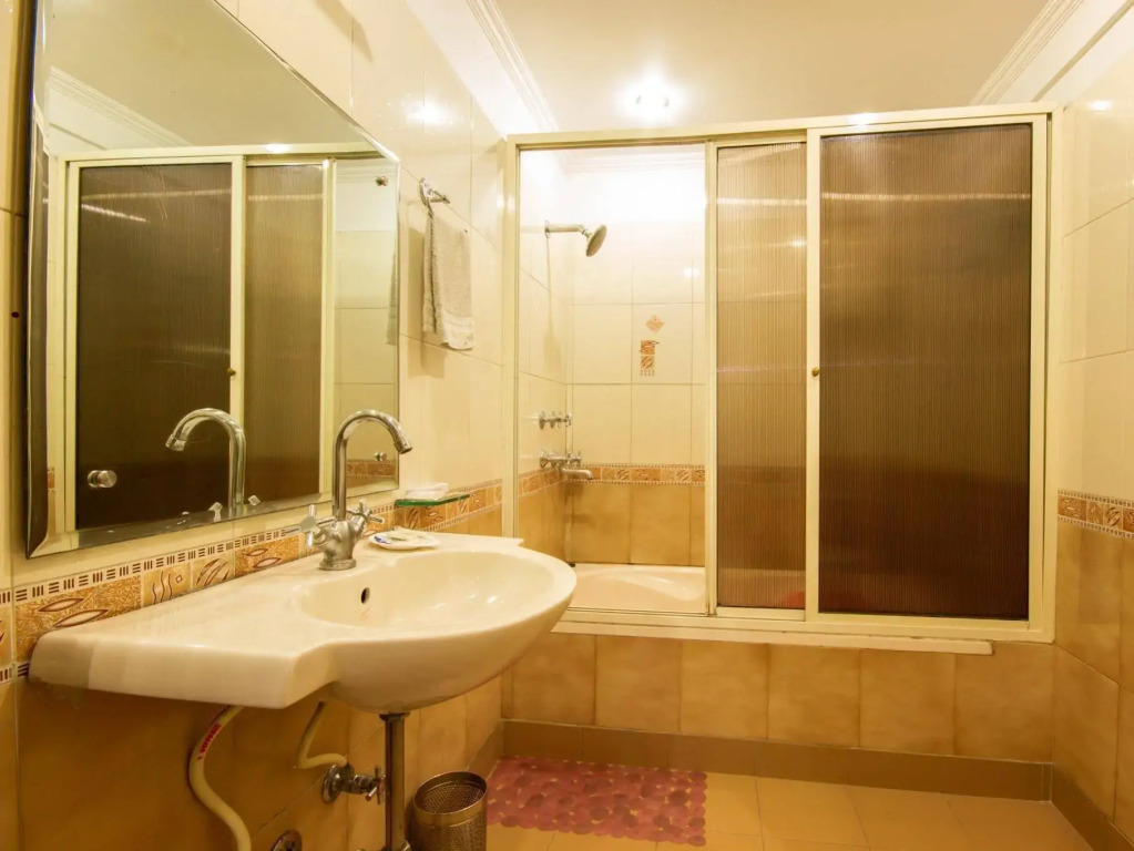 Hotel Grand Park Inn