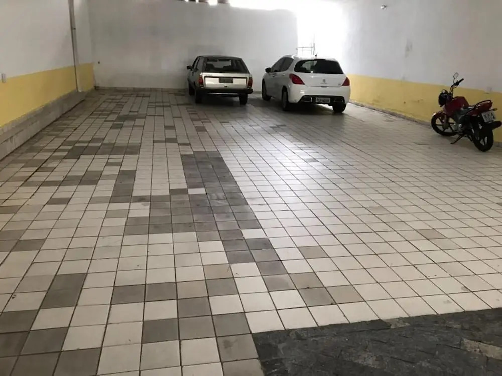 Hotel Caliente - Café da Manhã e Estacionamento Incluso