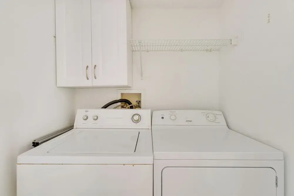 Kissimmee Condo w/ Perks: 6 Mi to Disney World!