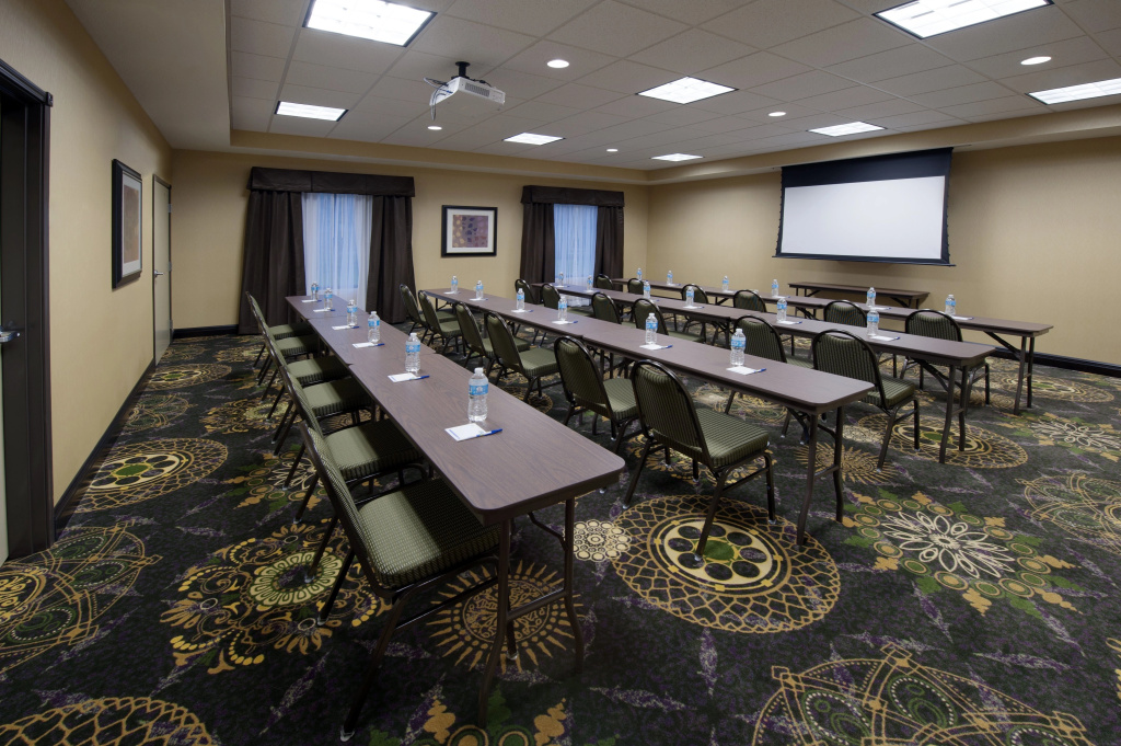 Holiday Inn Express Hotel & Suites Clearfield by IHG