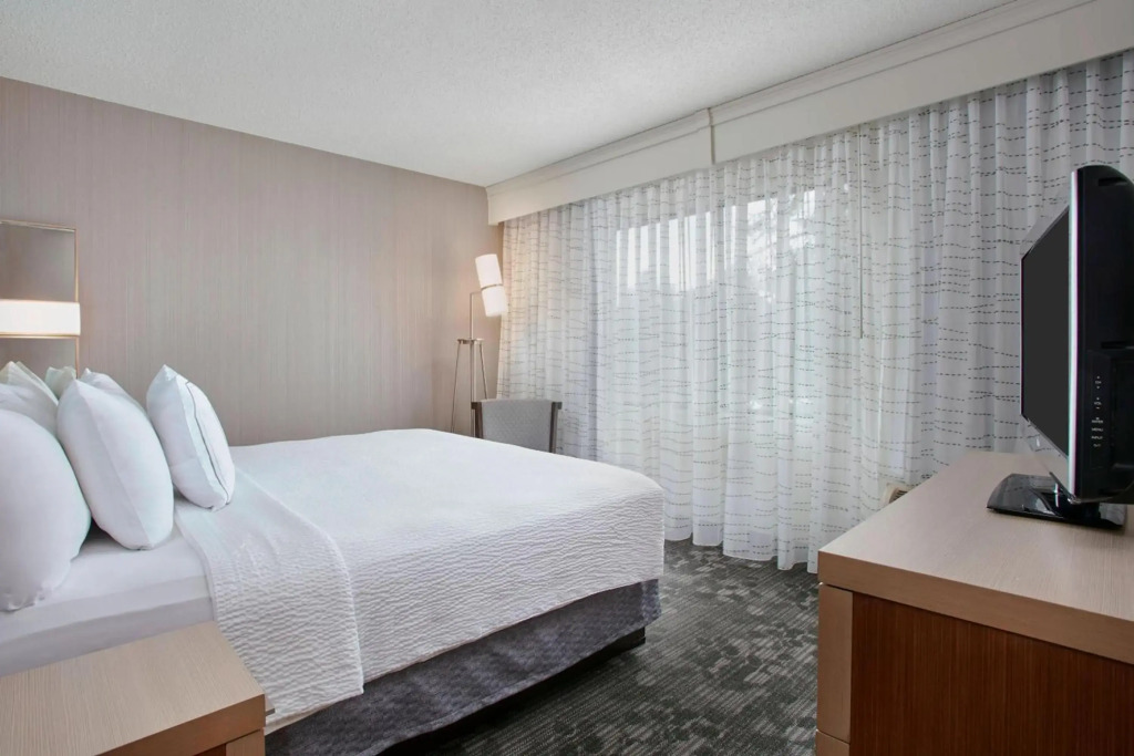 Residence Inn Detroit / Auburn Hills