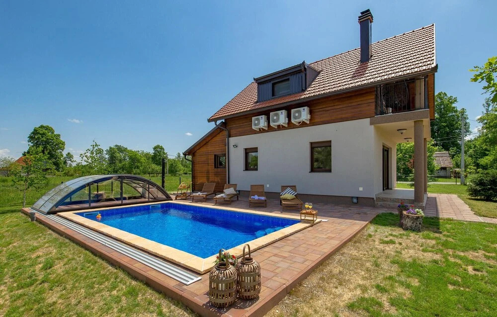 Pet Friendly Home In Gospic